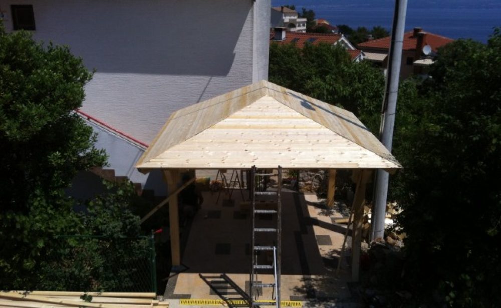 euhonka nadstresnica canopies Uberdachungen krovista nadstresnice Vrbnik otok Krk 6. mjesec 2015 4